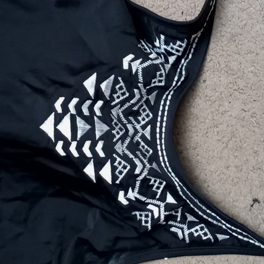 New swim top 26w black plus size - Picture 2 of 4